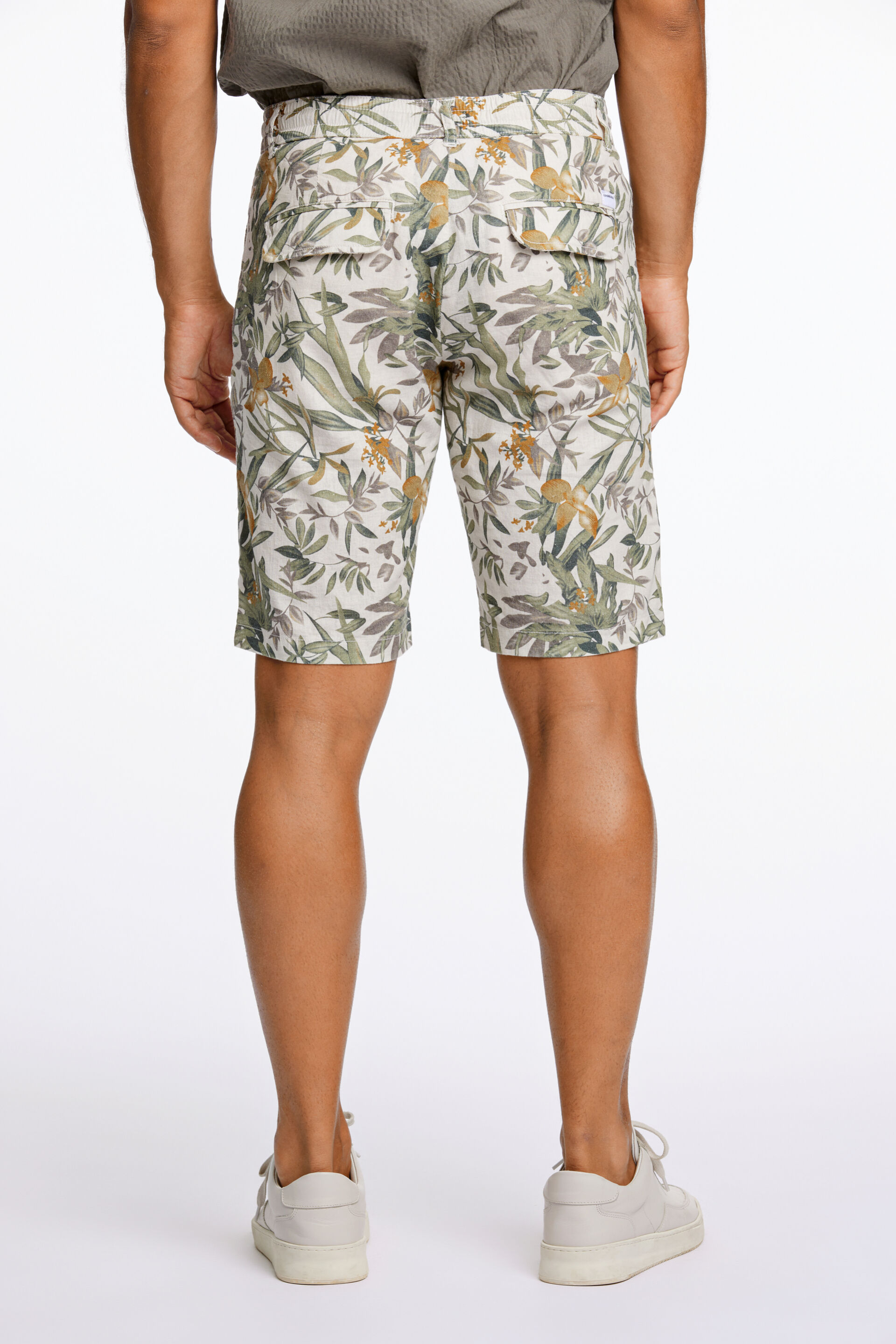 Linen shorts 30-508005