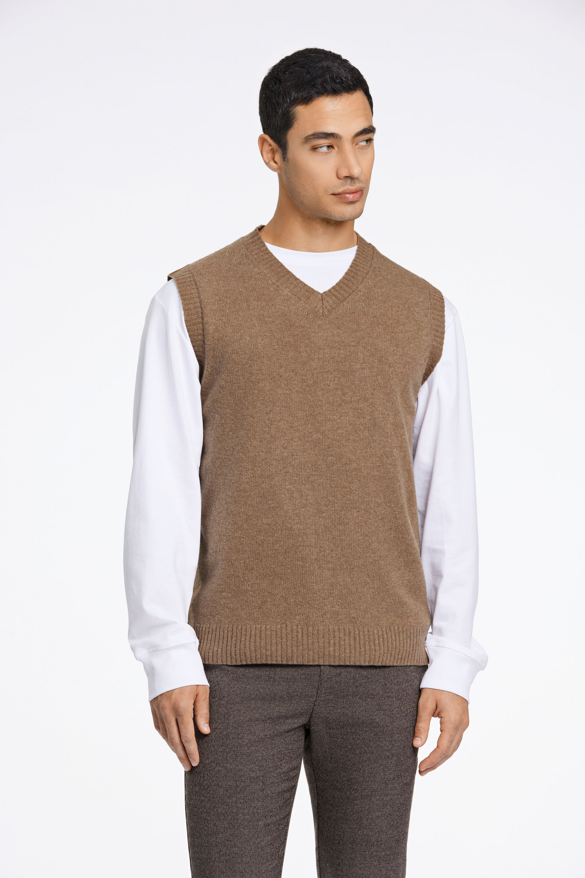 Knitted vest Knitted vest Sand 30-800146