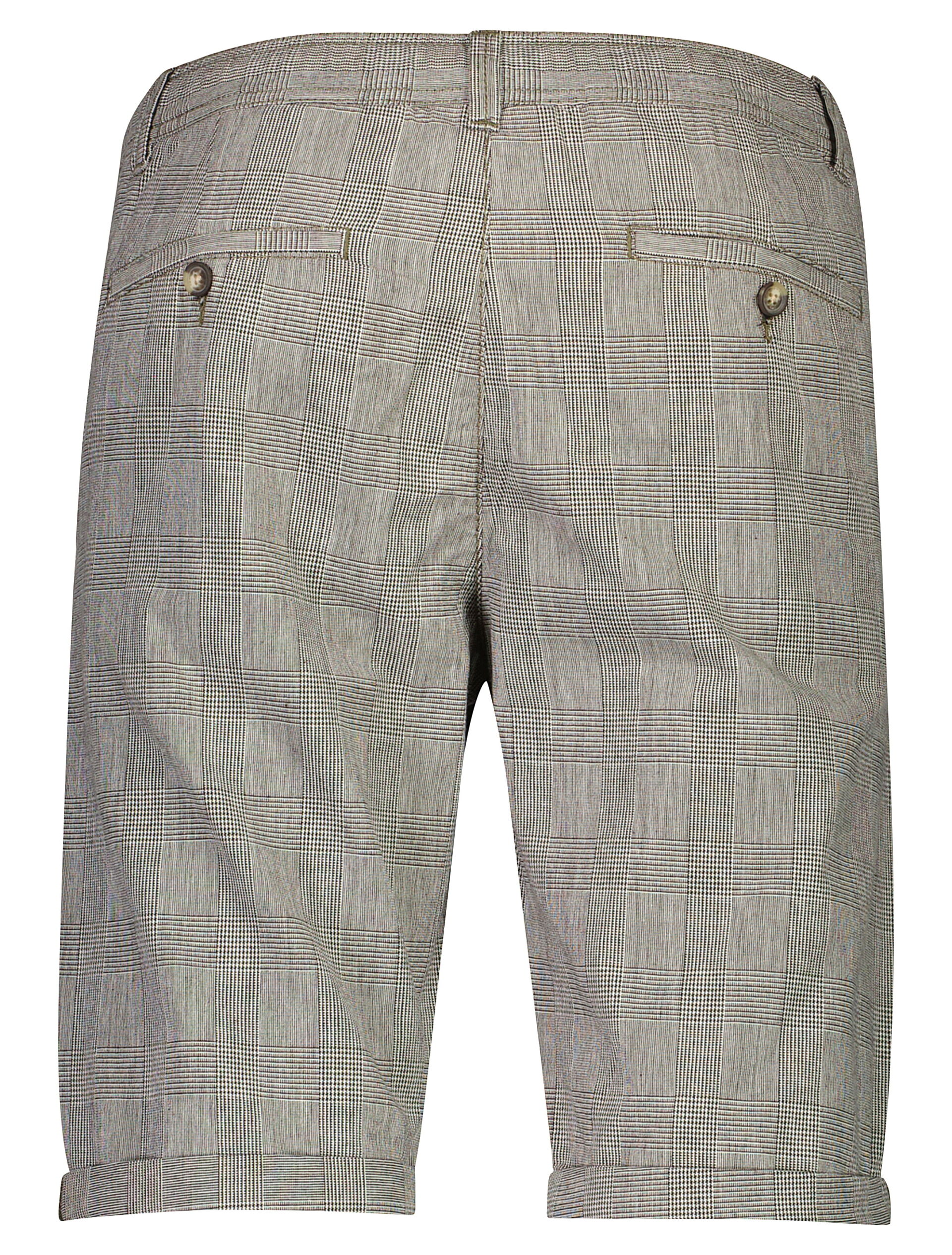Lindbergh  Casual shorts 30-500021